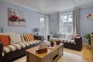 OP Kitchen/Lounge/Diner- click for photo gallery